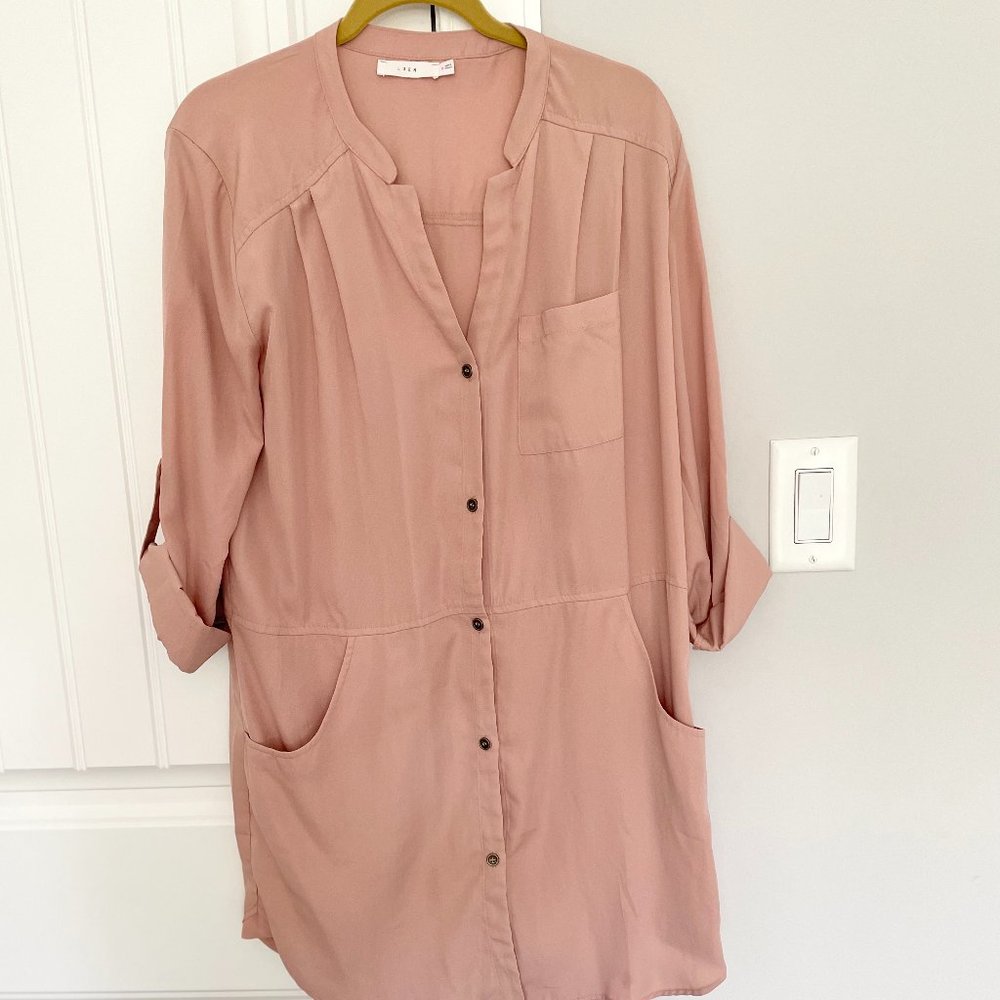 Blush Shirt Dress with pockets by Lush | Size Medium
